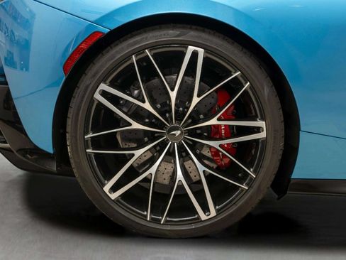 Used 2023 McLaren GT RWD image 33