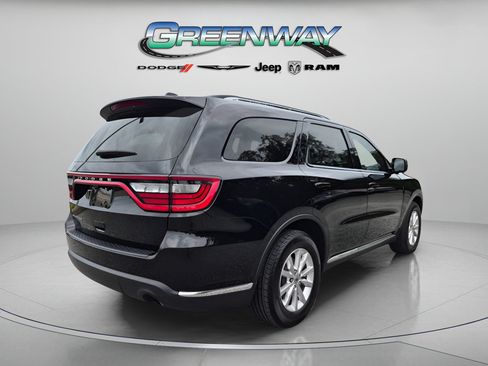 Used 2024 Dodge Durango SXT RWD image 3