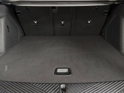 Used 2025 BMW X3 xDrive30i w/ Convenience Package image 15