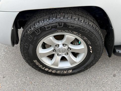 Used 2005 Toyota 4Runner Sport image 42