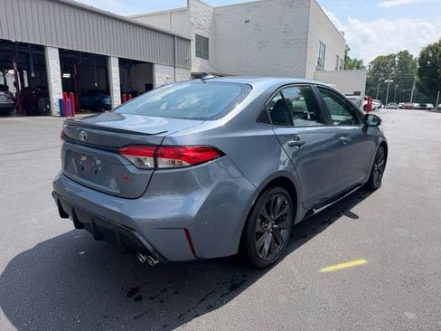 Used 2026 Toyota Corolla SE FWD image 5