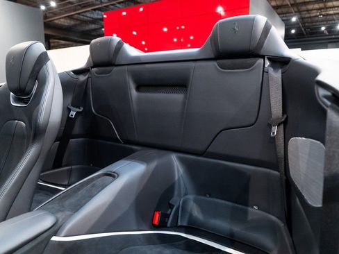 Certified 2024 Ferrari Roma Base image 35