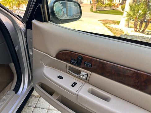 Used 2008 Mercury Grand Marquis LS image 56