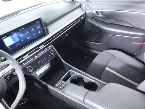 Used 2024 Hyundai Sonata SEL FWD image 29