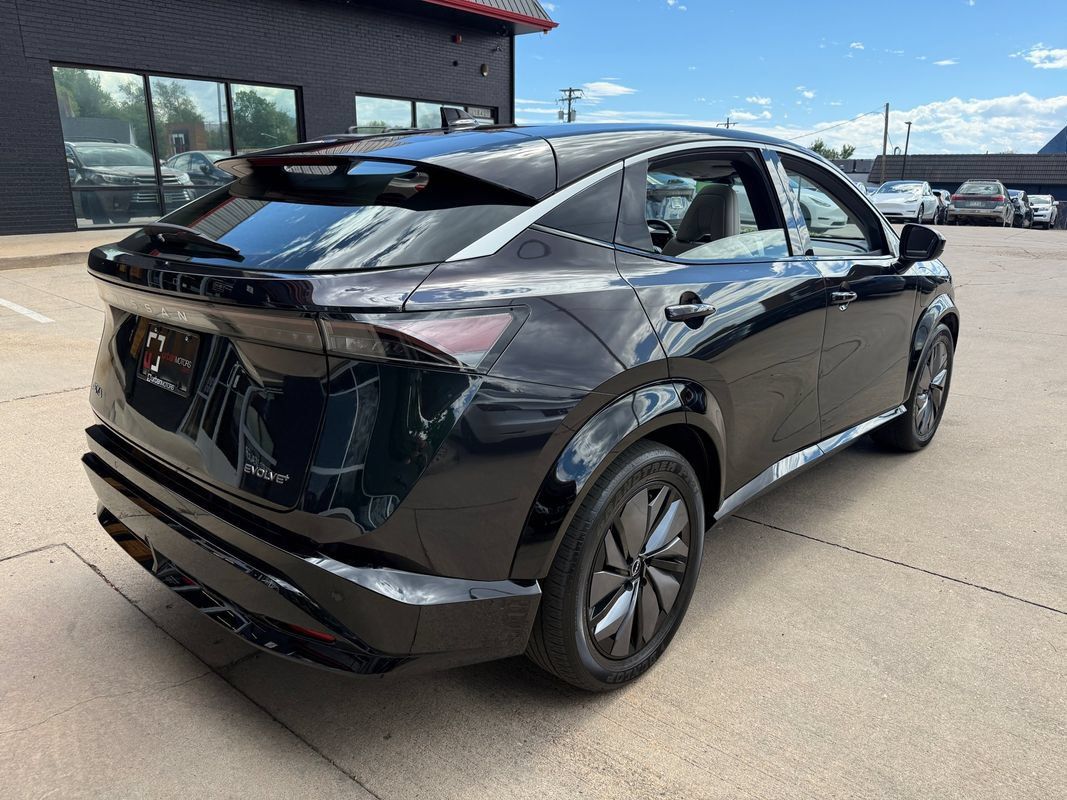 Used 2023 Nissan Ariya FWD image 13
