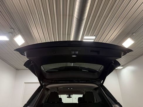 Used 2019 Chevrolet Traverse LT image 75