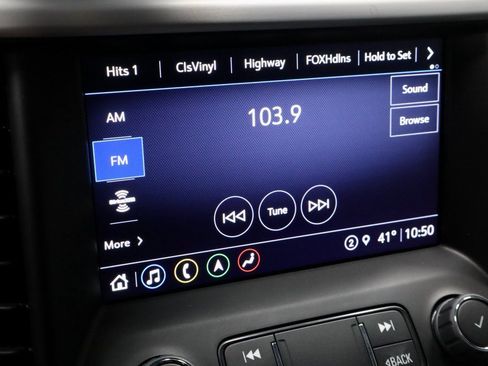 Used 2023 GMC Acadia SLT w/ LPO, Floor Liner Package image 4