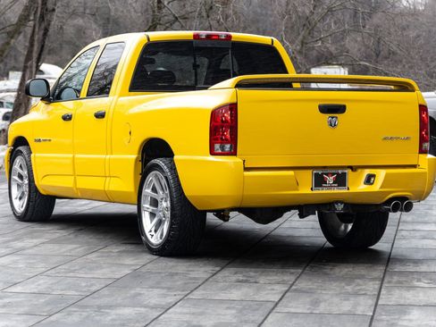 Used 2005 Dodge Ram 1500 Truck 4dr Quad Cab 140.5 WB image 17