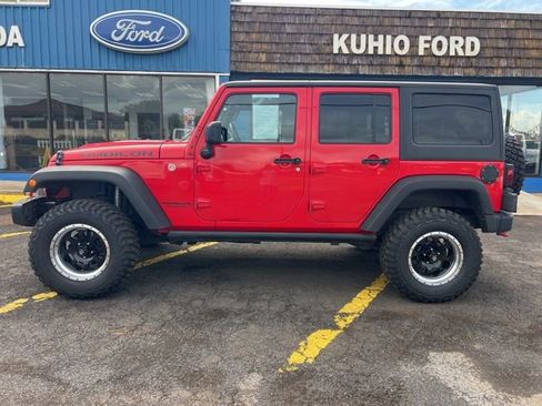 Used 2016 Jeep Wrangler Unlimited Rubicon image 2