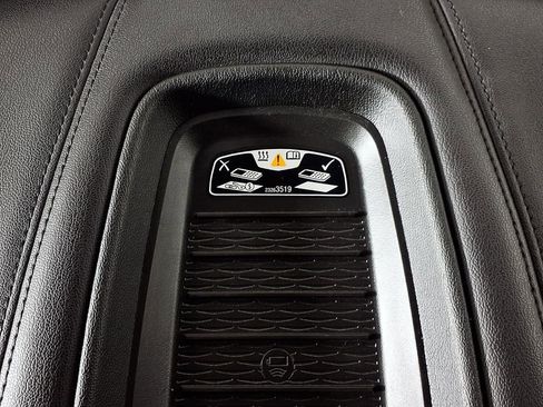 Used 2020 Cadillac Escalade Premium Luxury RWD image 24