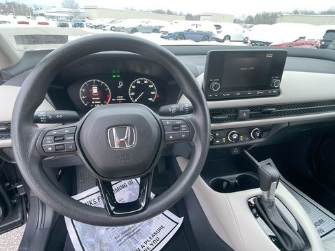 Certified 2024 Honda HR-V LX image 14