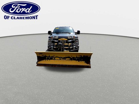 Used 2020 Ford F350 XLT w/ XLT Value Package AWD/4WD image 3