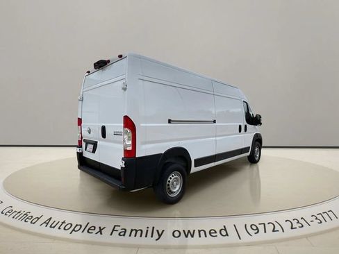 Used 2025 RAM ProMaster 2500 w/ Convenience Group FWD image 5
