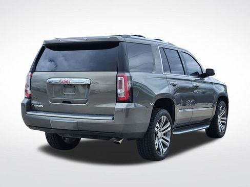 Used 2017 GMC Yukon Denali w/ Open Road Package AWD/4WD image 14
