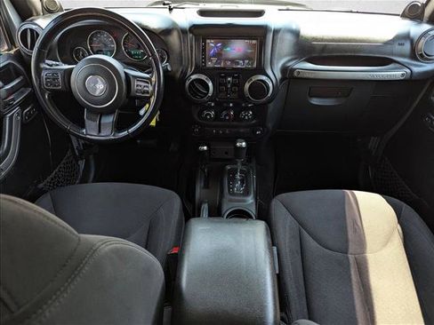 Used 2013 Jeep Wrangler Unlimited Sport AWD/4WD image 17