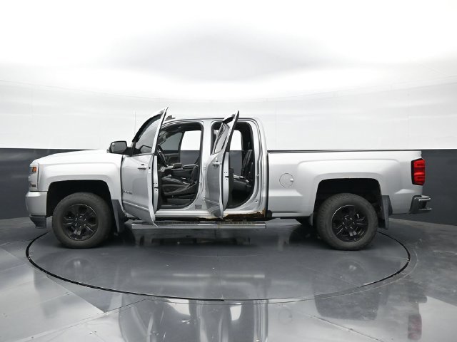 Used 2016 Chevrolet Silverado 1500 LT w/ All Star Edition AWD/4WD image 53