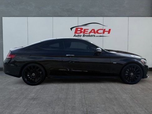 Used 2018 Mercedes-Benz C 300 C 300, SUNROOF, POWER LIFTGATE image 7