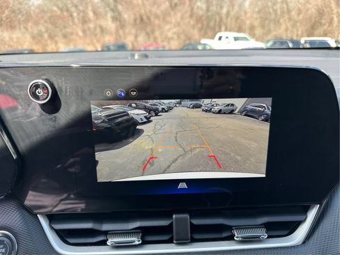 Used 2026 Chevrolet Equinox LT AWD/4WD image 15