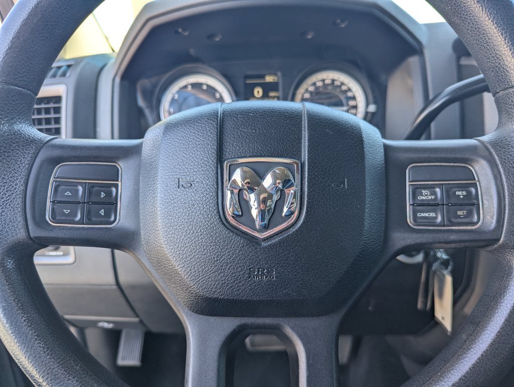 Used 2013 RAM 1500 ST w/ SXT Appearance Group AWD/4WD image 16