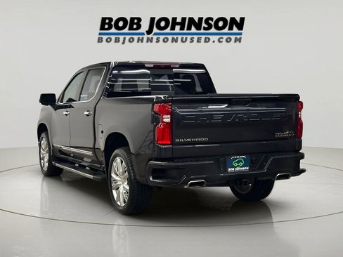 Certified 2022 Chevrolet Silverado 1500 High Country w/ High Country Premium Package image 9