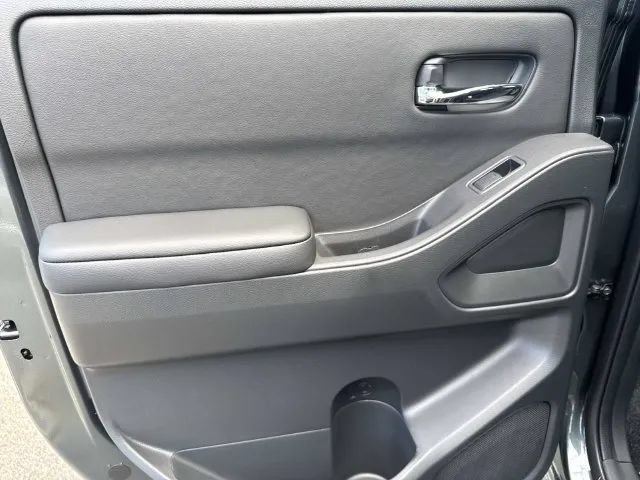 New 2027 Nissan Frontier SV AWD/4WD image 19