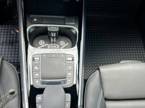 Used 2023 Mercedes-Benz GLA 35 AMG 4MATIC image 13