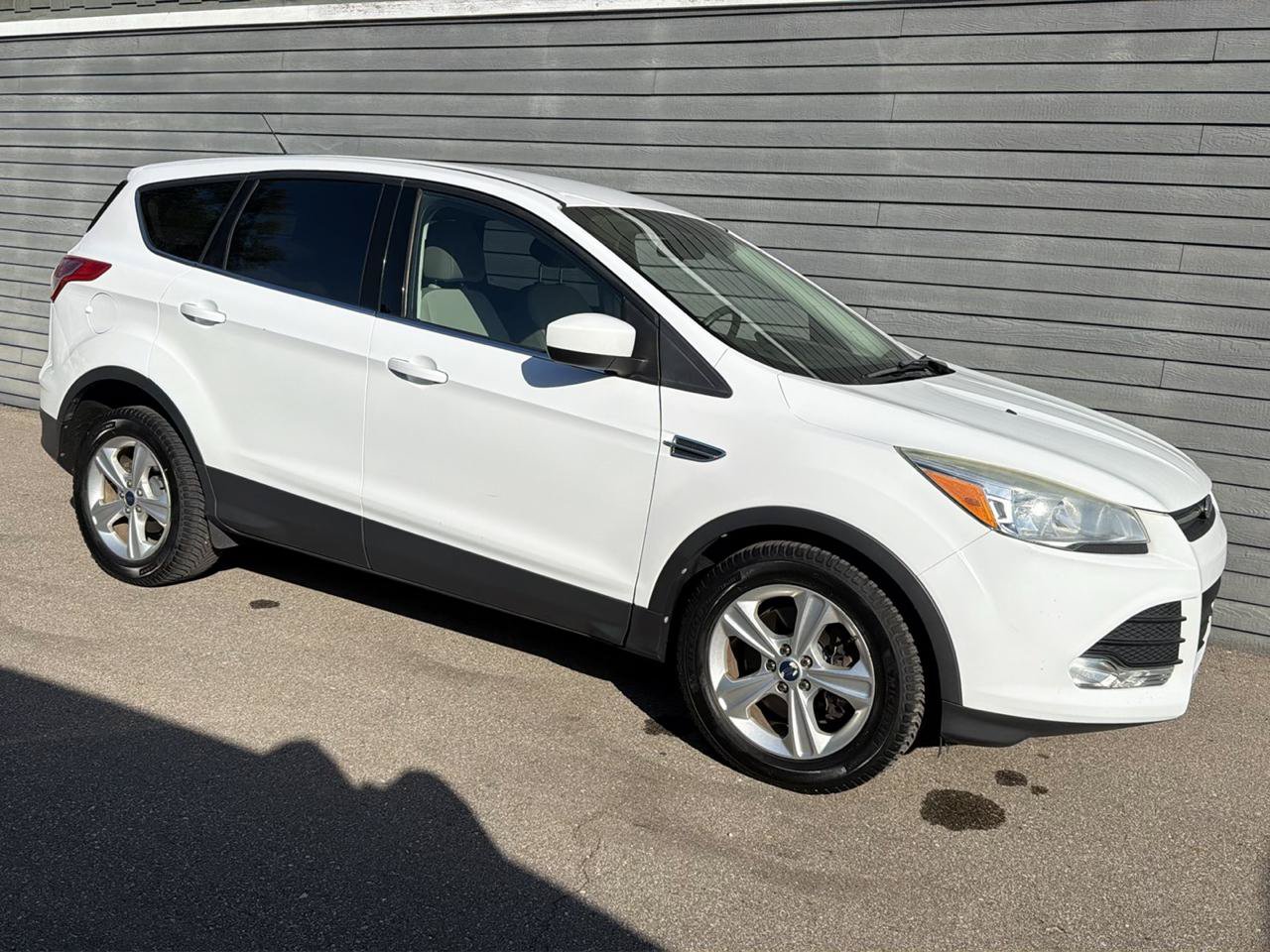 Used 2014 Ford Escape SE AWD/4WD image 3