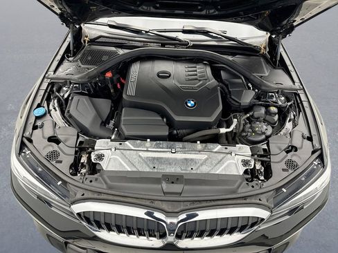 Used 2020 BMW 330i xDrive Sedan w/ Driving Assistance Package image 25