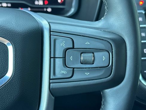 Used 2023 GMC Yukon SLT w/ SLT Premium Package AWD/4WD image 33