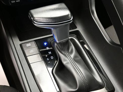 Used 2025 Hyundai Elantra Sport FWD image 29