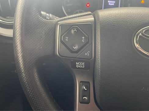 Used 2019 Toyota Tacoma TRD Off-Road AWD/4WD image 22