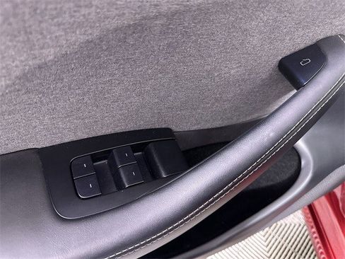 Used 2024 Tesla Model 3 Standard Range image 24