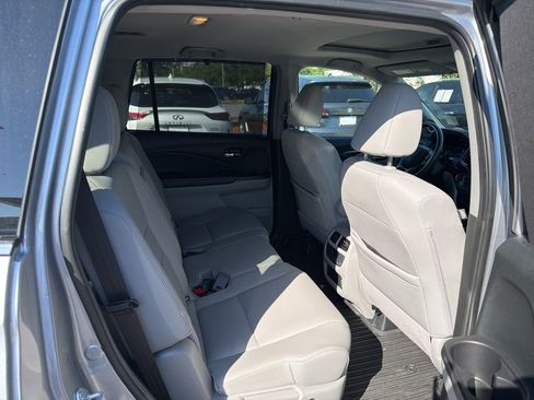 Used 2022 Honda Pilot Special Edition image 24