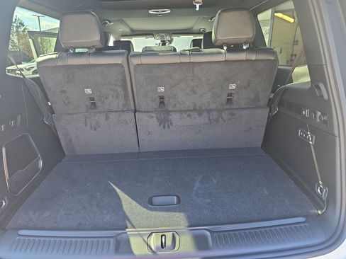 New 2026 Jeep Grand Wagoneer Limited AWD/4WD image 13