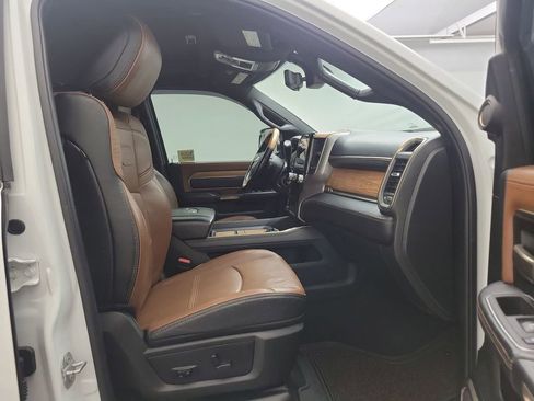 Used 2022 RAM 3500 Limited image 24