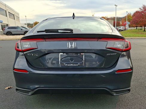 Certified 2025 Honda Civic Sport image 5