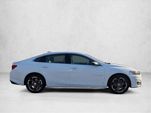 Used 2023 Chevrolet Malibu LT image 4