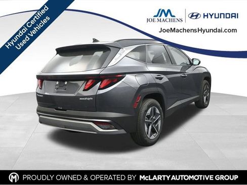 Certified 2025 Hyundai Tucson SEL AWD/4WD image 9