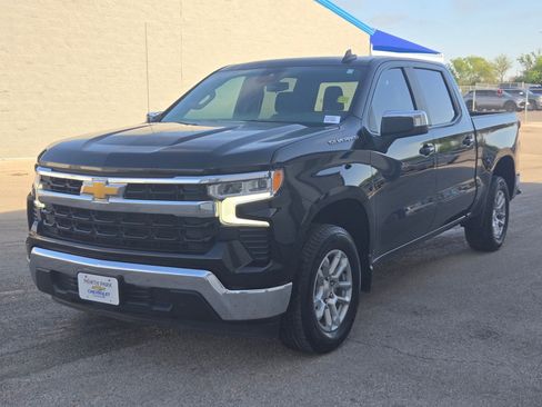 Certified 2024 Chevrolet Silverado 1500 LT RWD image 7