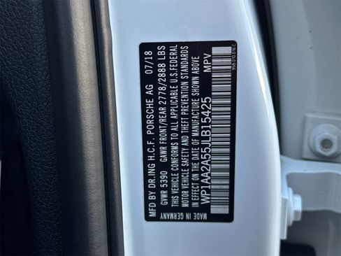 Used 2018 Porsche Macan image 30