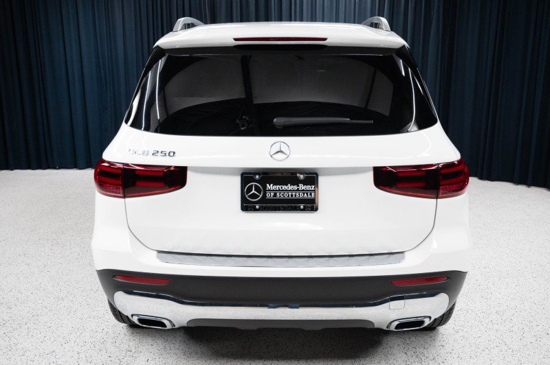 New 2026 Mercedes-Benz GLB 250 image 6