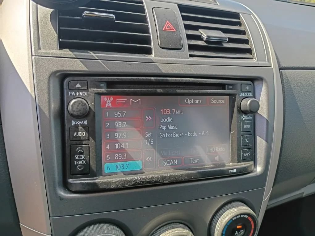 Used 2013 Toyota Corolla S w/ Premium Pkg FWD image 12
