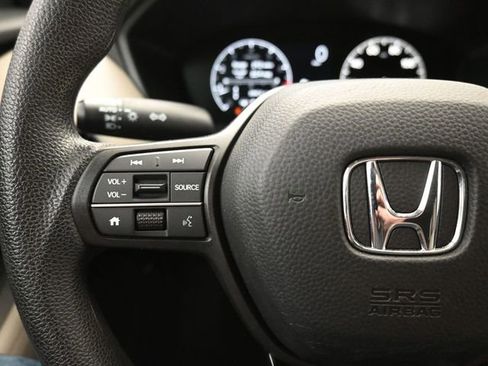 Used 2025 Honda HR-V LX image 25