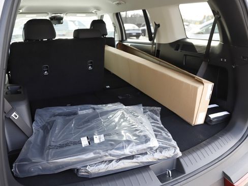 New 2026 Hyundai Santa Fe SE image 5