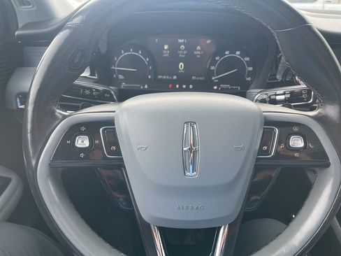 Used 2022 Lincoln Corsair FWD w/ Premium Package image 21