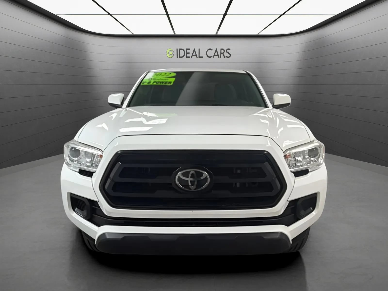 Used 2022 Toyota Tacoma SR RWD image 2