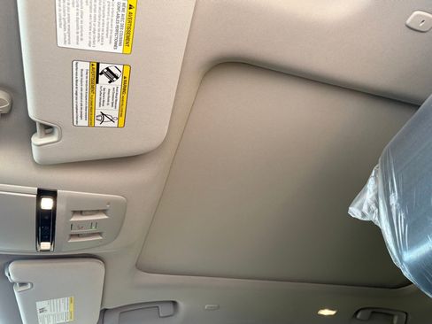 New 2025 Nissan Murano SL w/ Cargo Package image 21