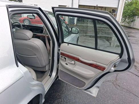 Used 2002 Mercury Grand Marquis LSE RWD image 23