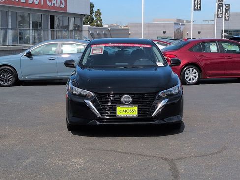 Certified 2025 Nissan Sentra S image 4