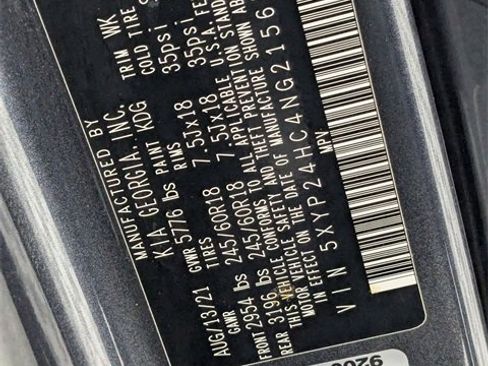 Used 2022 Kia Telluride LX image 31